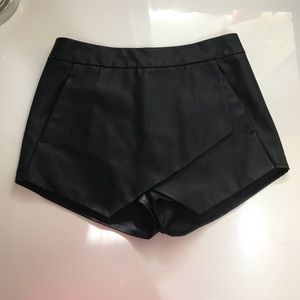 Geometric Leather Skort